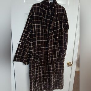 🦄 Stafford Dark Brown Checkered Robe XL 26" Pit